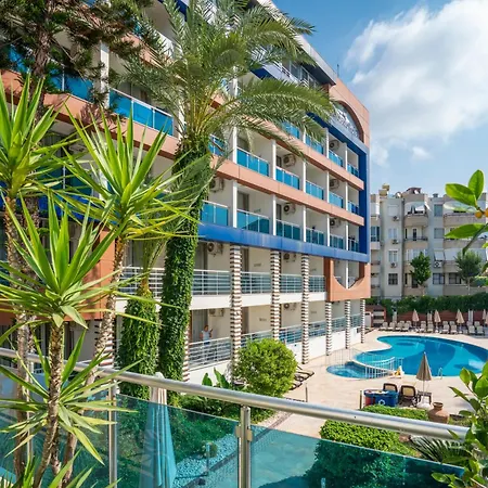 Gardenia Resort 4*